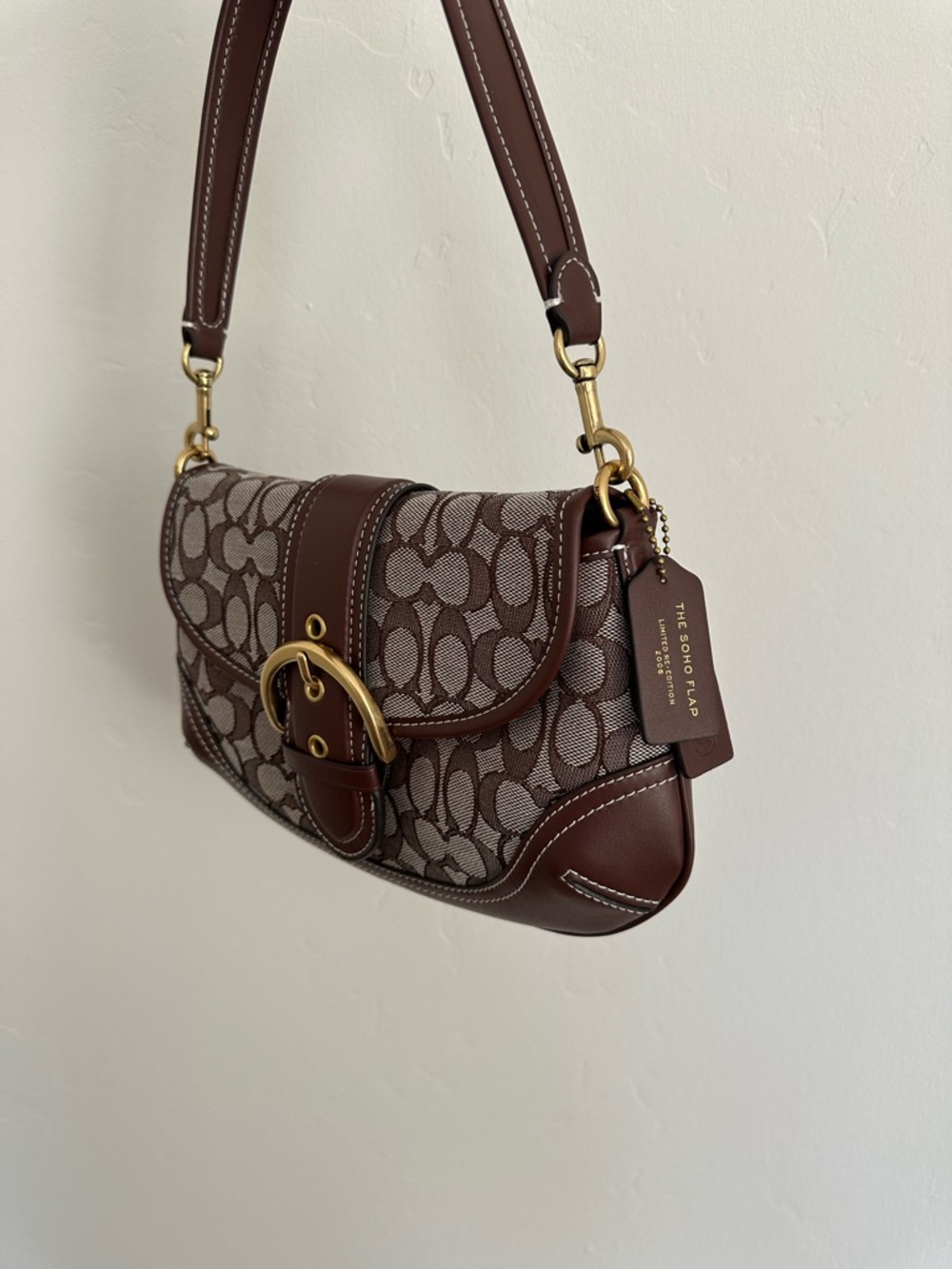 Coach SoHo Flap Bag Limited Re-edition Brown Signature-Print with Gold Buckle - Picture 3 of 16